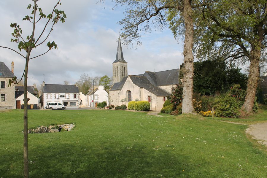 Bourg et église de Saint-Gonnery