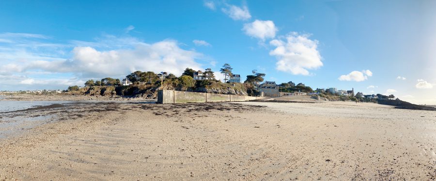 L’Islet beach in Lancieux in the Côtes-d’Armor