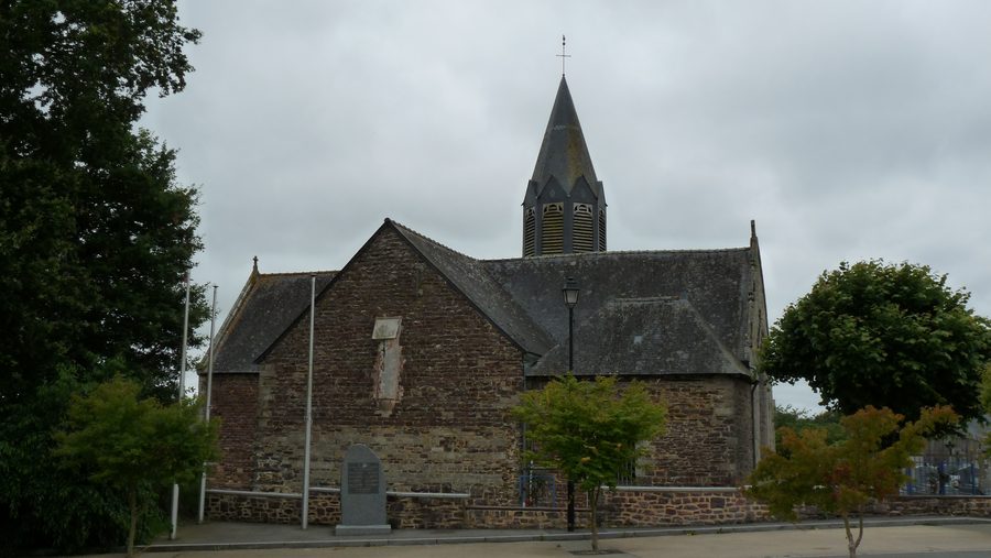 Chevet de l'église Saint-Hubert de La Nouaye