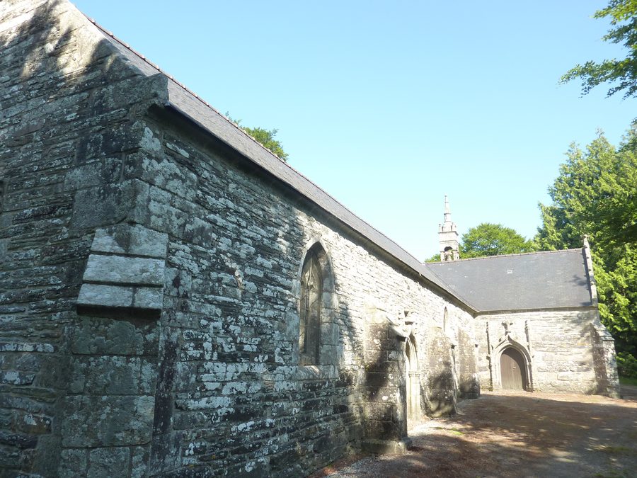Kapelle Saint-Gildas in Cast im Département Finistère