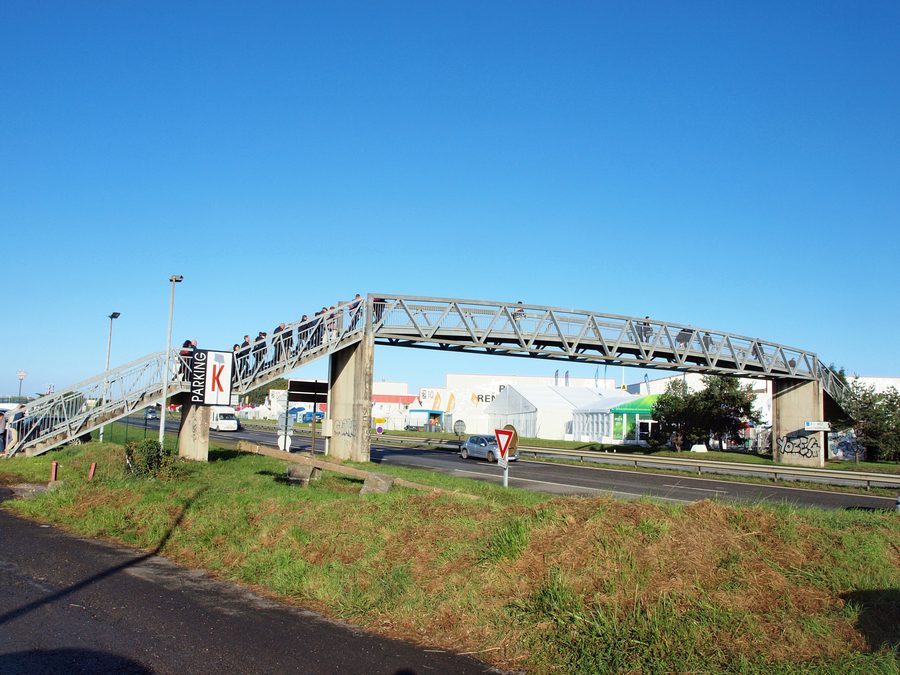 Fußgängerbrücke an der RD177 in Saint-Jacques-de-la-Lande