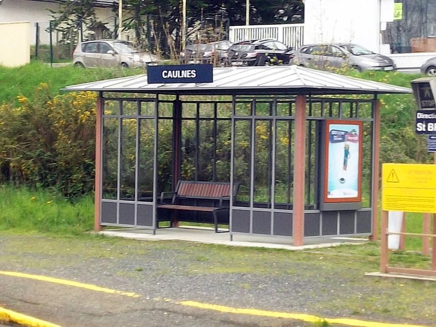 Bahnhof von Caulnes in der Bretagne