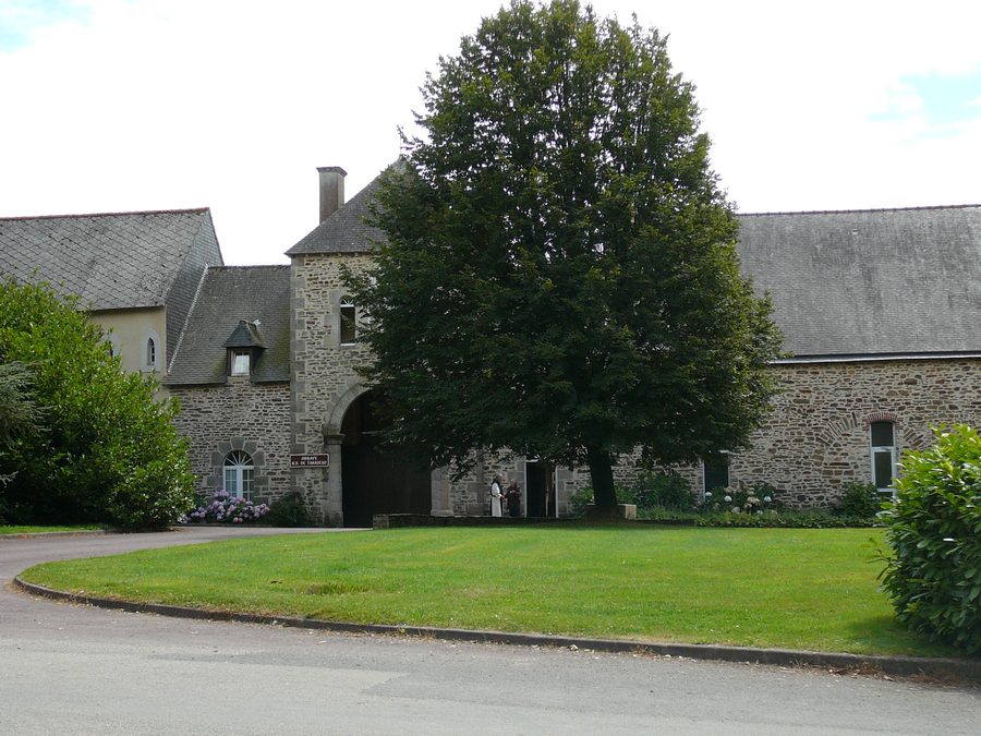 Entrée de l’abbaye de Timadeuc, Morbihan, Bretagne, France