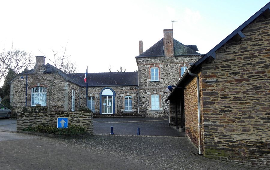 Rathaus von Lassy im Département Ille-et-Vilaine