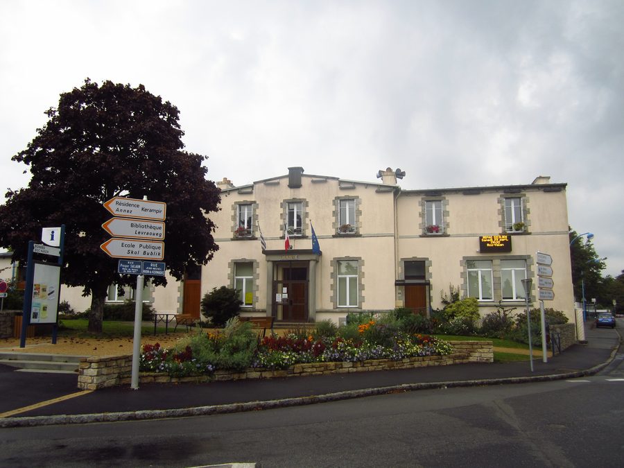 Rathaus von Bohars im Département Finistère
