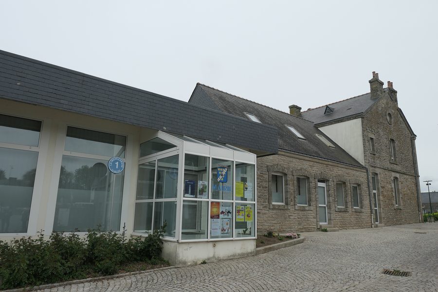 Rathaus von Treffléan im Département Morbihan