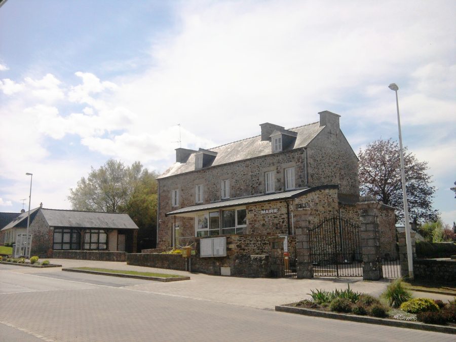 Mairie de Noyal dans les Côtes-d'Armor