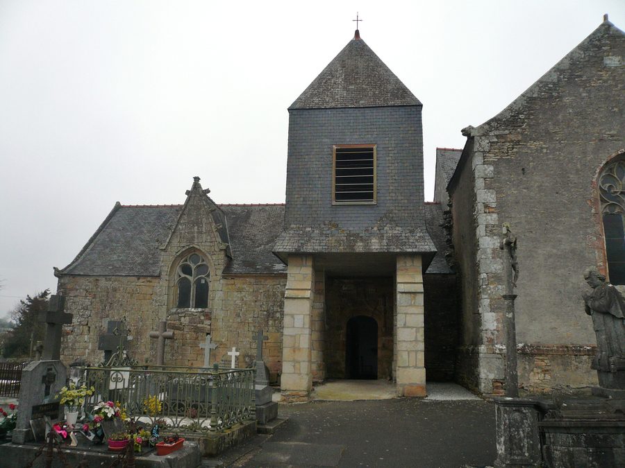 Südansicht der Kapelle Saint-David in Quimperlé im Département Finistère