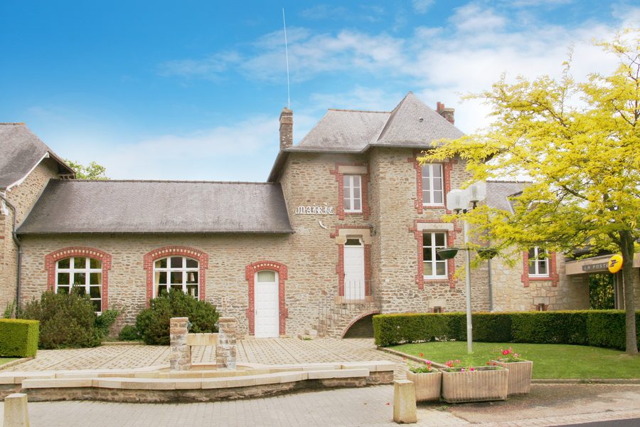 Rathaus von Saint-Samson-sur-Rance in den Côtes-d’Armor