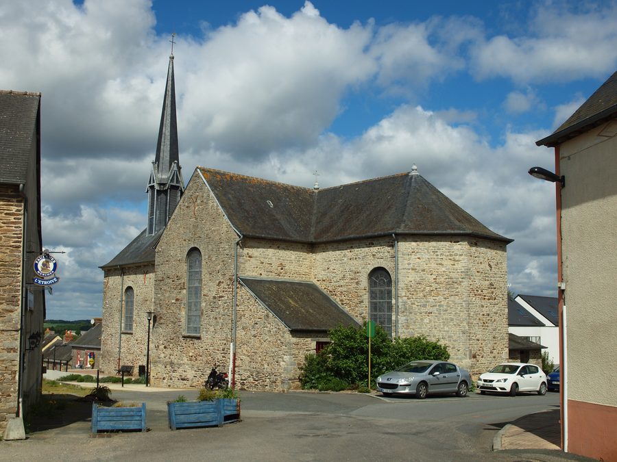 Église Notre-Dame-de-l'Assomption in Crevin im Département Ille-et-Vilaine