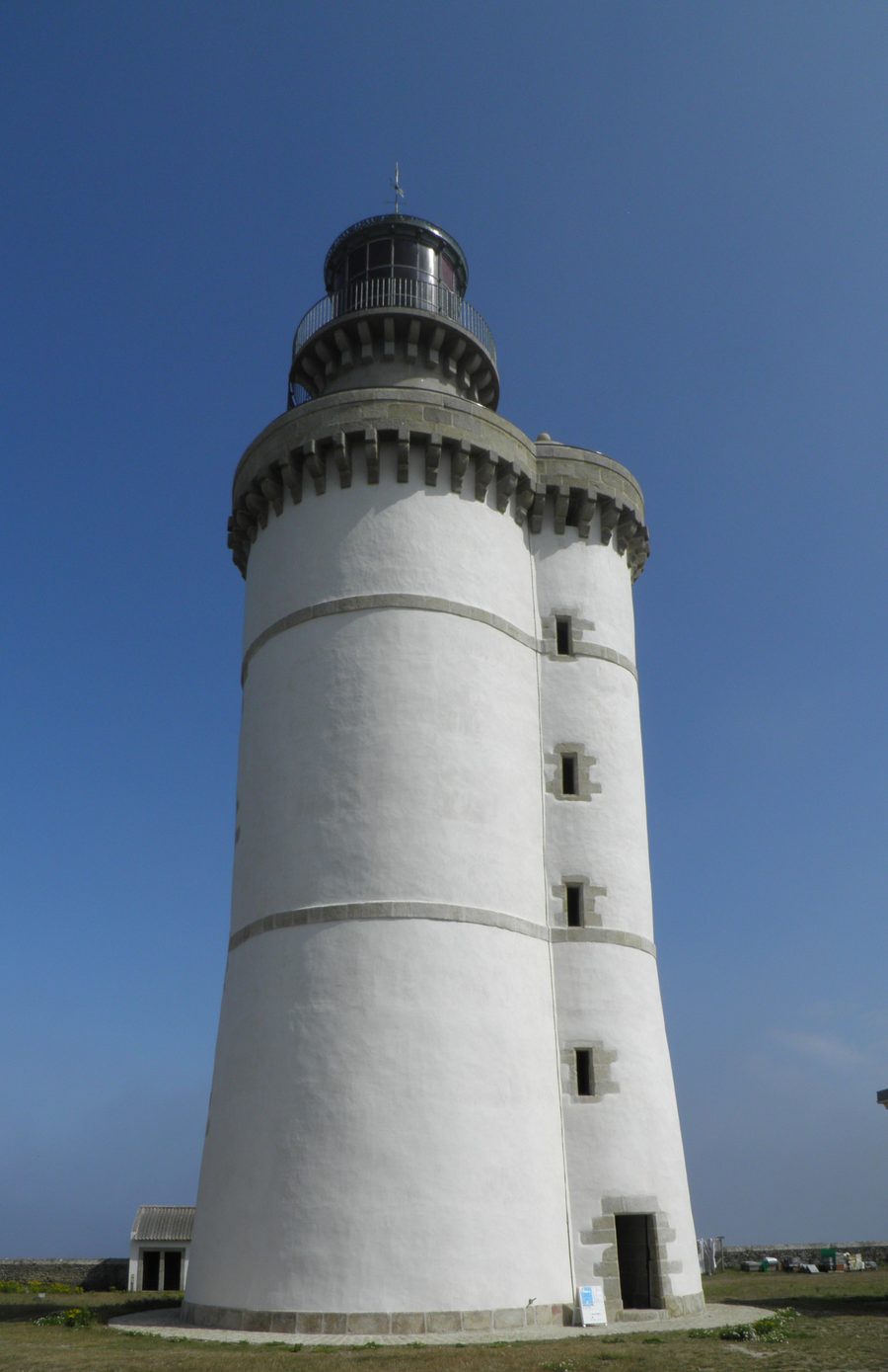 Phare du Stiff auf Ouessant an der Atlantikküste
