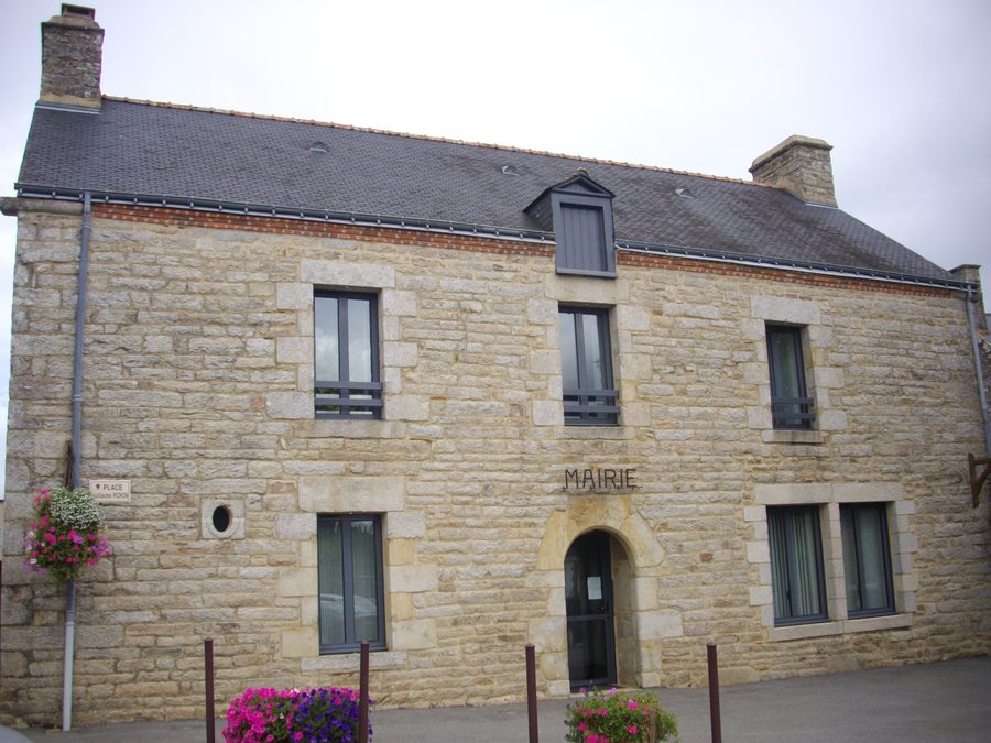 Rathaus von Larré im Département Morbihan