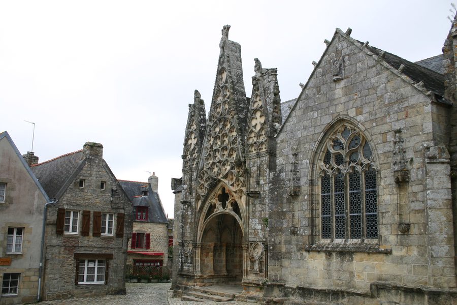 Église Notre-Dame de Roscudon à Pont-Croix, Finistère, Bretagne