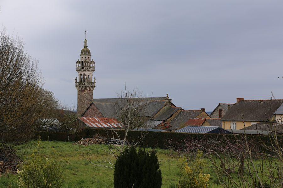 Dorfkern von Loscouët-sur-Meu in der Bretagne
