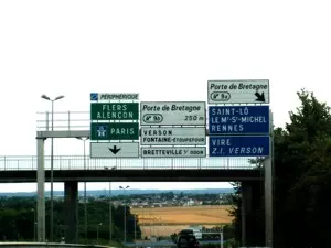 Autobahn Porte de Bretagne Ausfahrt